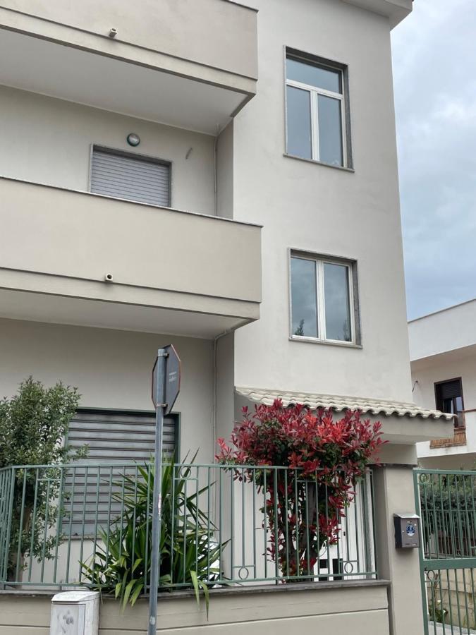 Ferienwohnung Casa San Francesco Mondragone Exterior foto