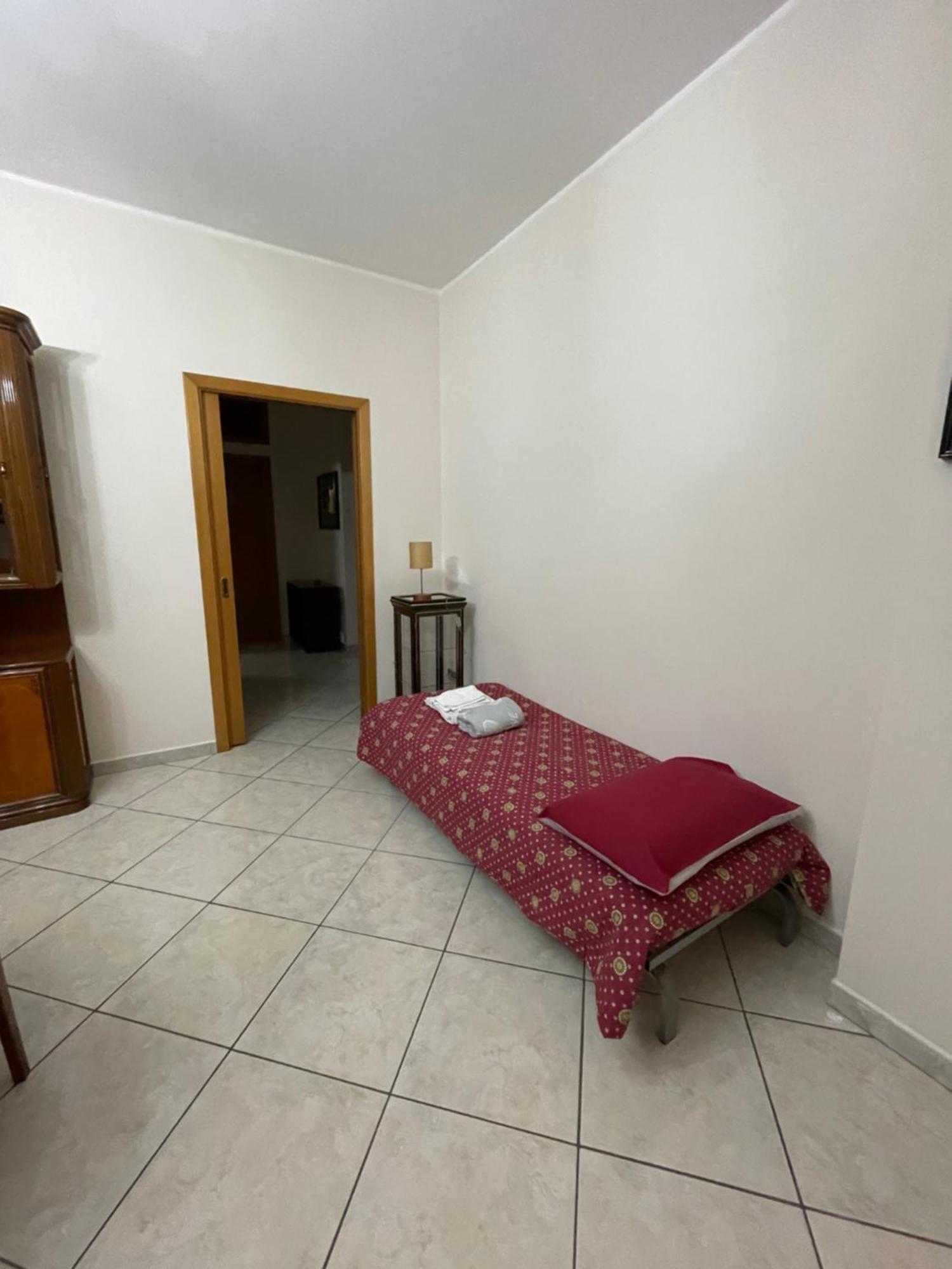 Ferienwohnung Casa San Francesco Mondragone Exterior foto